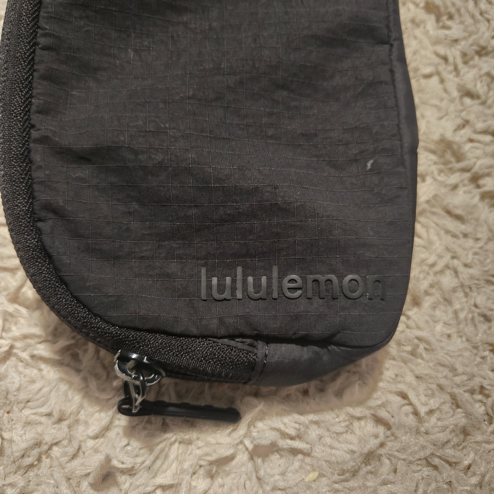 lululemon athletica Charcoal Belt Bag